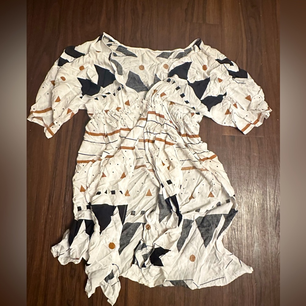 Coverup - Picture 2 of 4